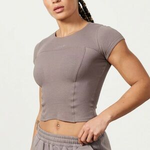 VANQUISH RESTORE CINDER BROWN RIBBED CAP SLEEVE T SHIRT